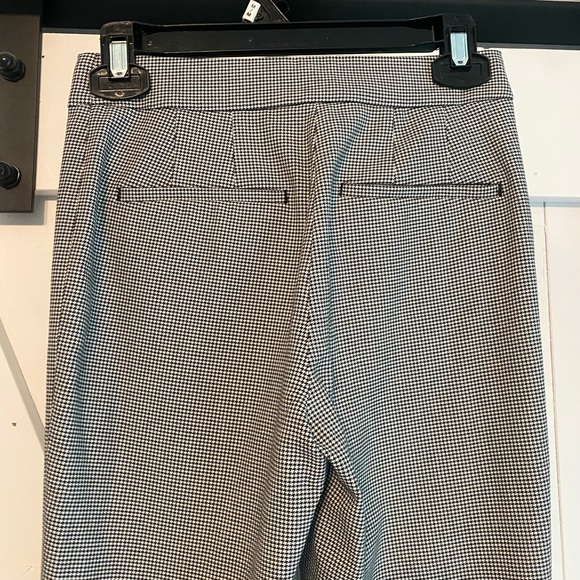 Babaton Numero Pant - Picture 8 of 12